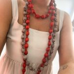 Collar Bolas Largo Teja